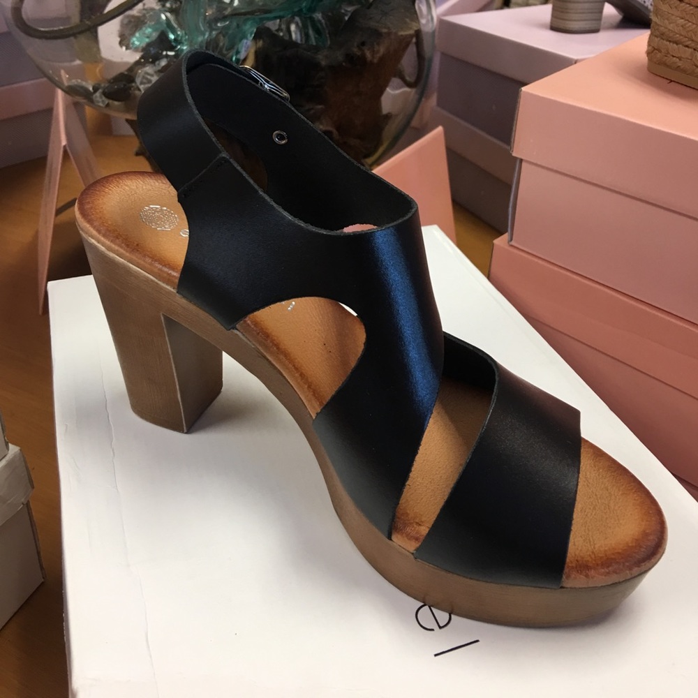 Leather wrap sandal