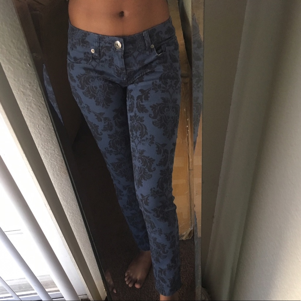 Black & Blue Floral Paisley Print Skinny Jeans