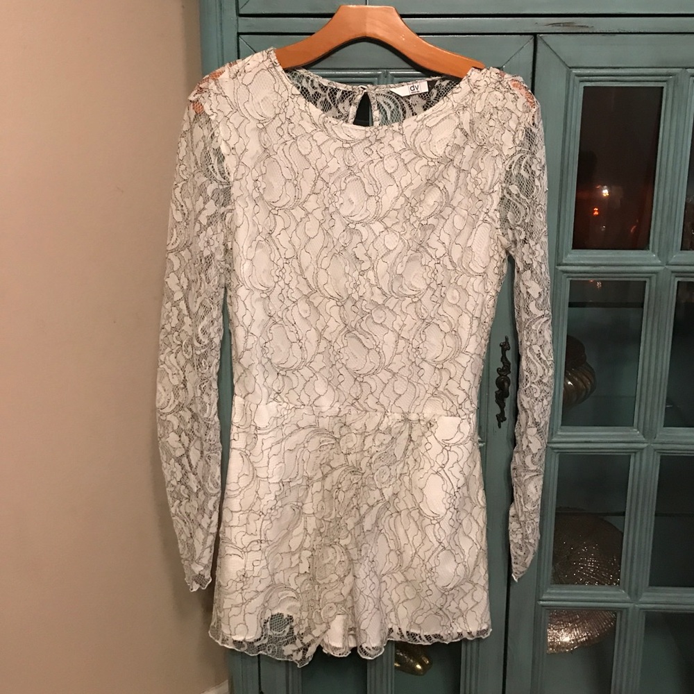 White/ black lace dolce vita romper - Picture 2 of 4