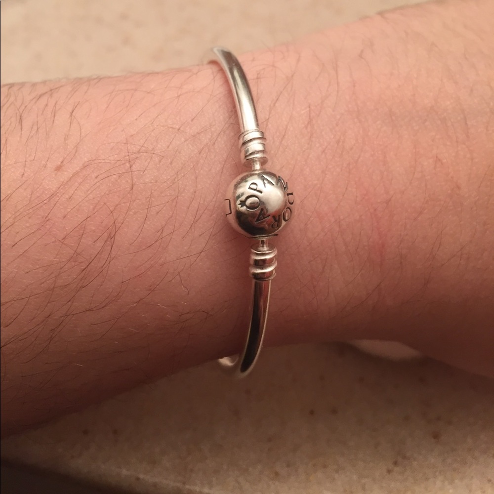 Authentic NEW pandora bangle. - Picture 3 of 3