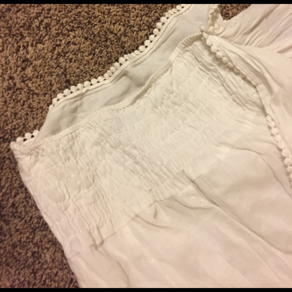 Beautiful white bogo waist tie skirt - Picture 4 of 4