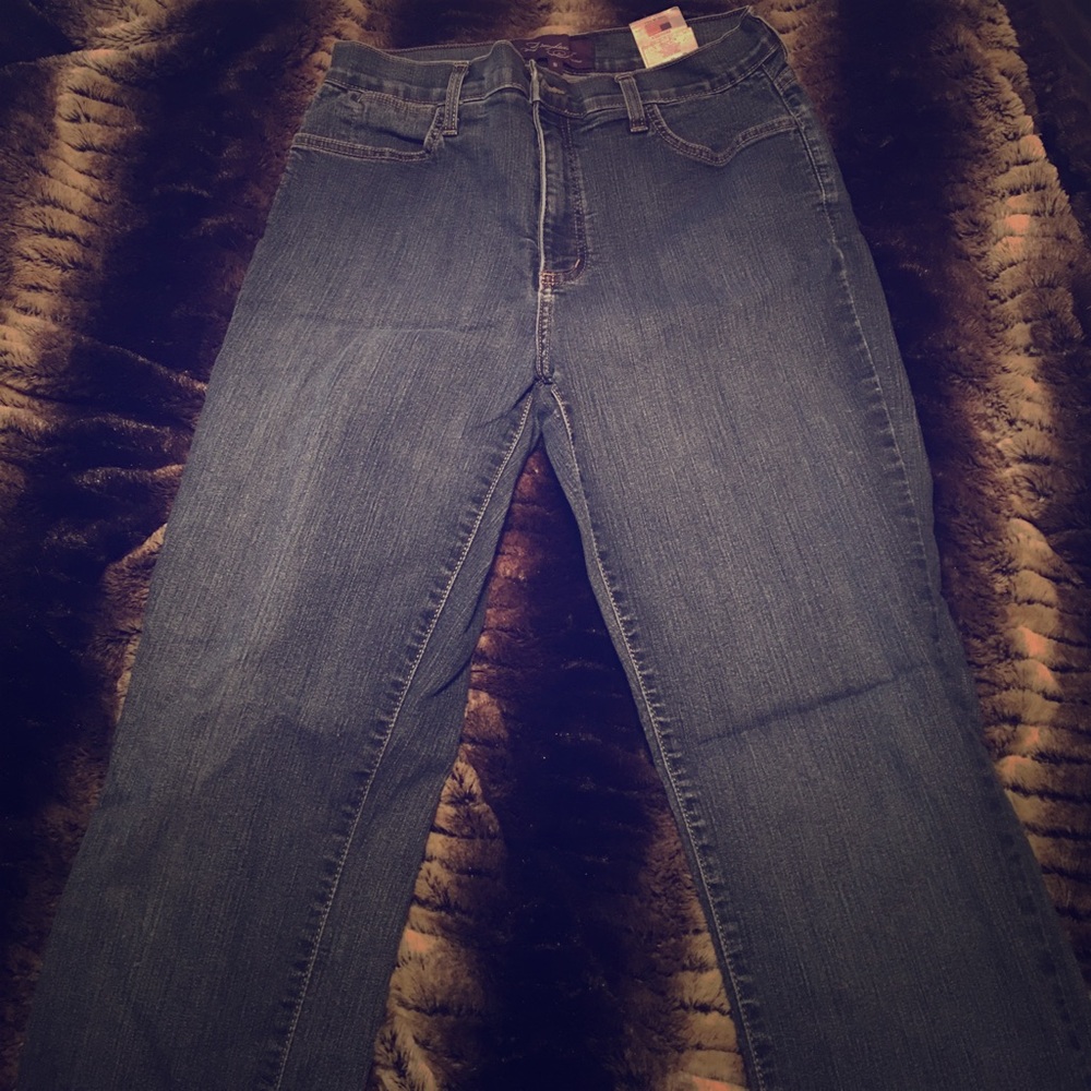 ❗️Size 8 Not Your Daughters Jeans❗️