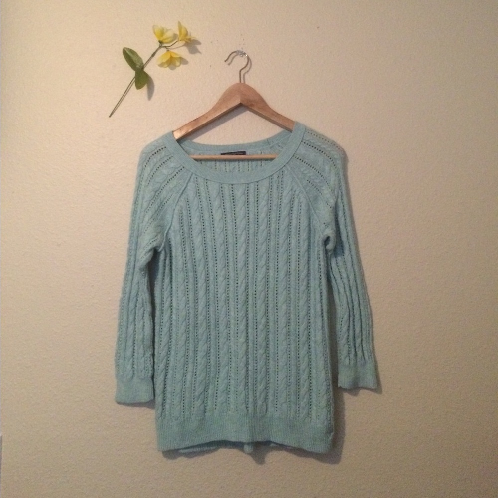 American Eagle light blue spring sweater Small