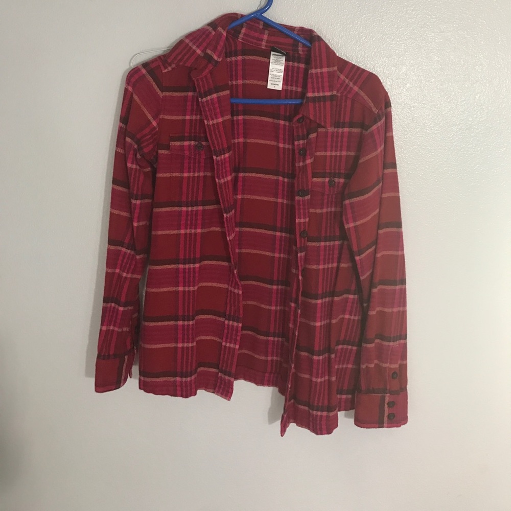 Women's Patagonia flannel size 2