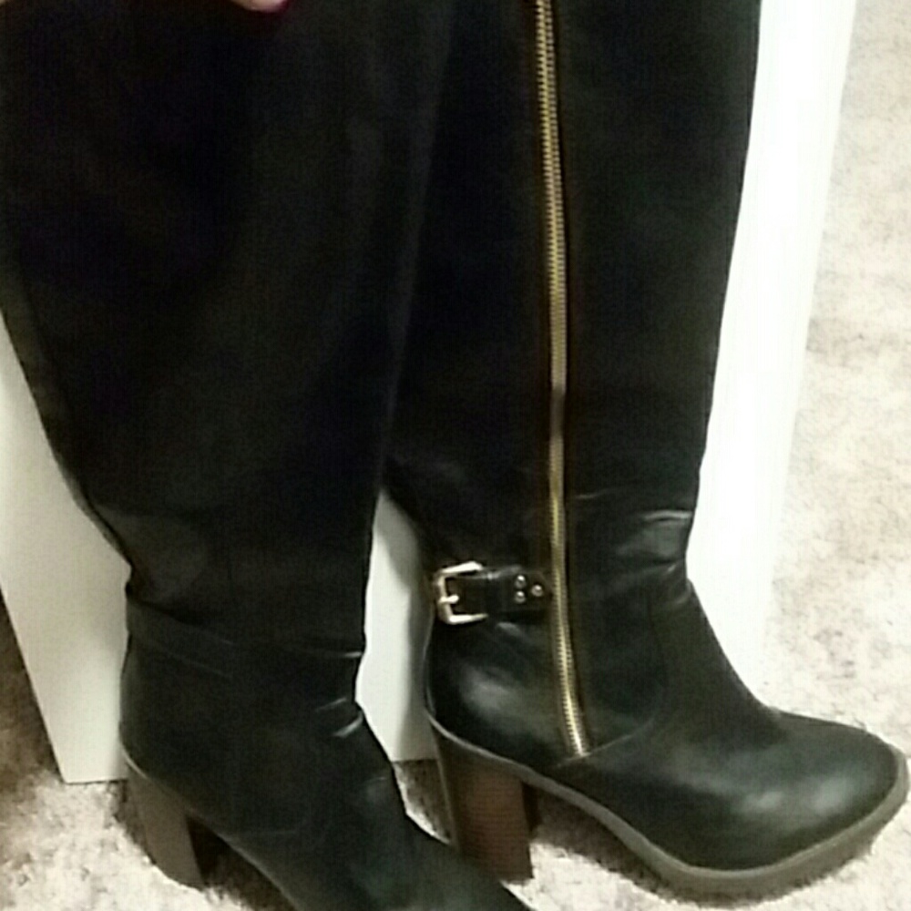 Knee high boots size 7 and a half