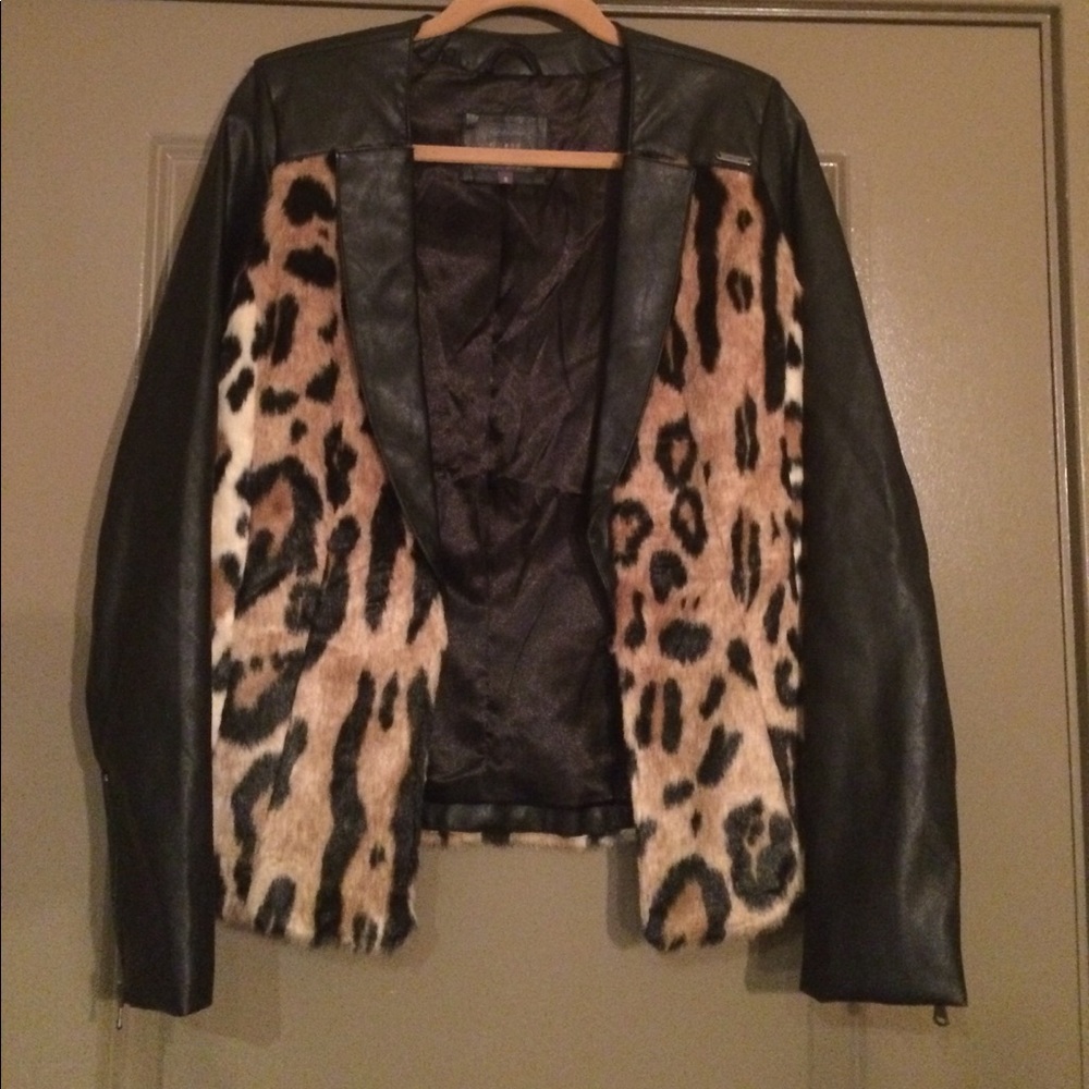 NWOT Guess? Faux Fur and Vegan Leather Blazer Sz S