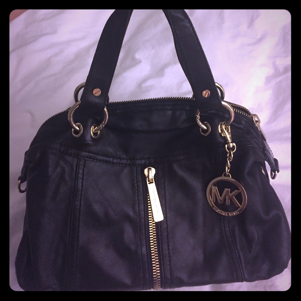 Used Michael Kors bag, optional shoulder strap