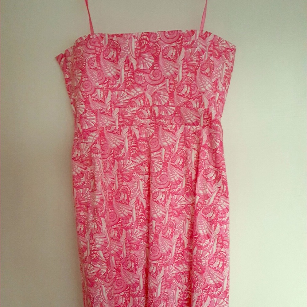 Pink Vineyard Vines dress!