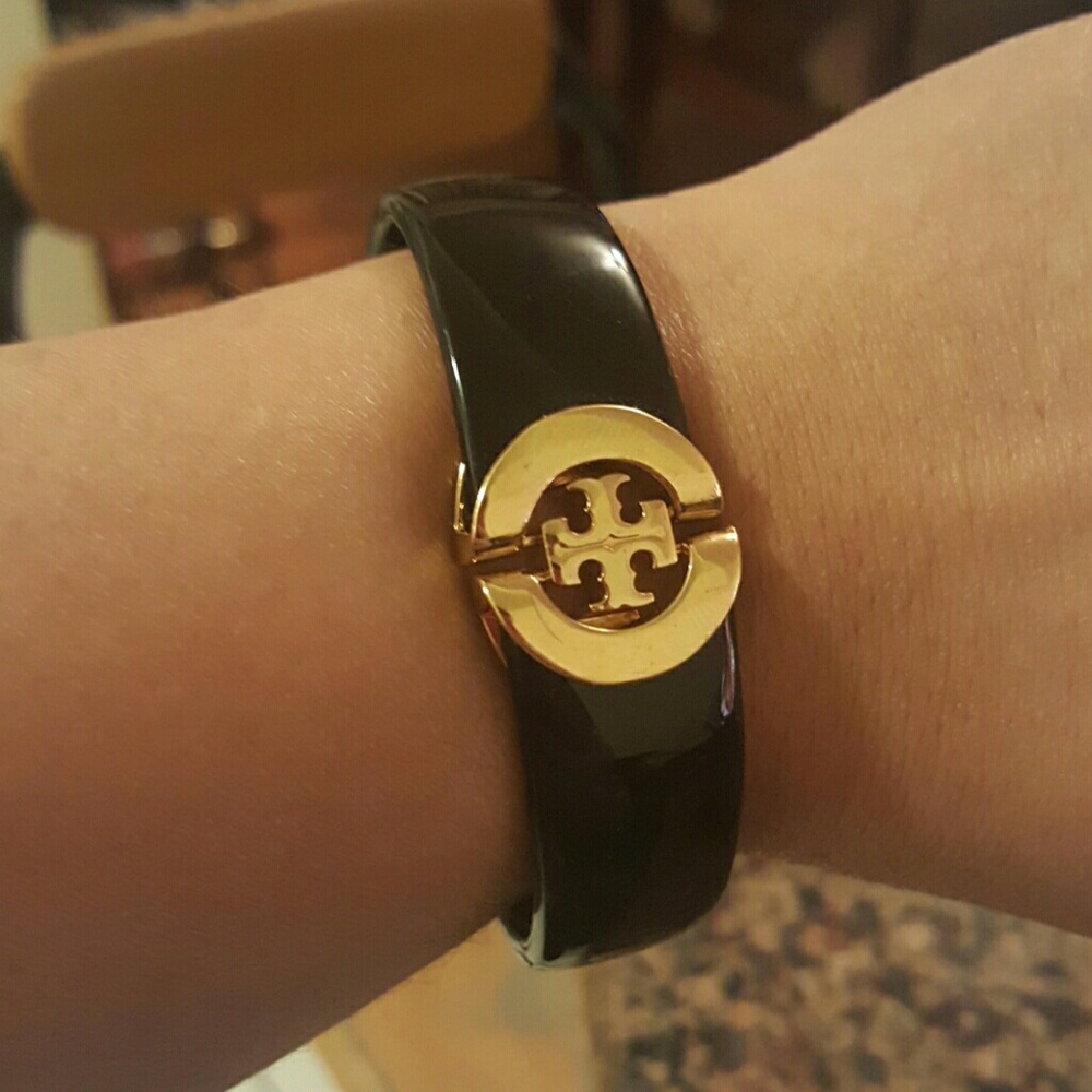Black Bracelet  Tory Burch