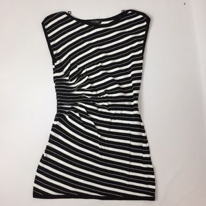 White House Black Market Tunic