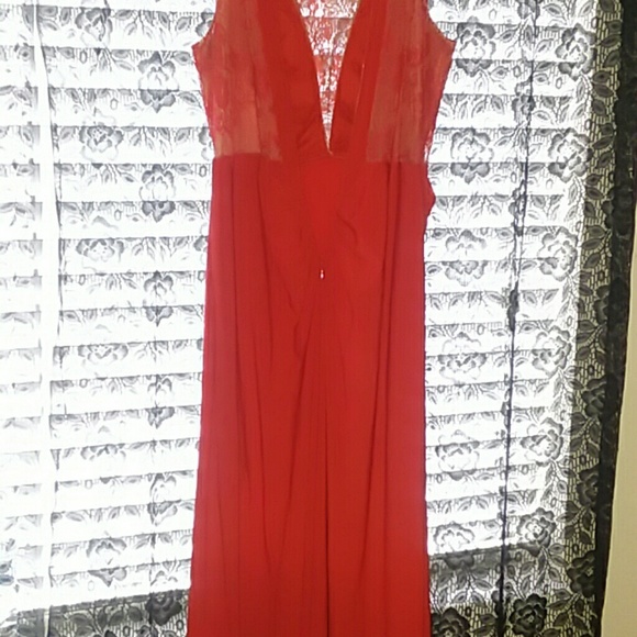 Dress - Picture 2 of 4