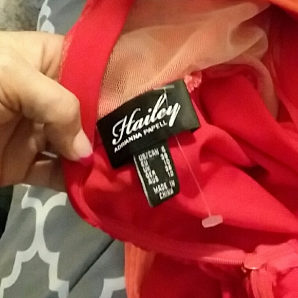 Dress - Picture 4 of 4