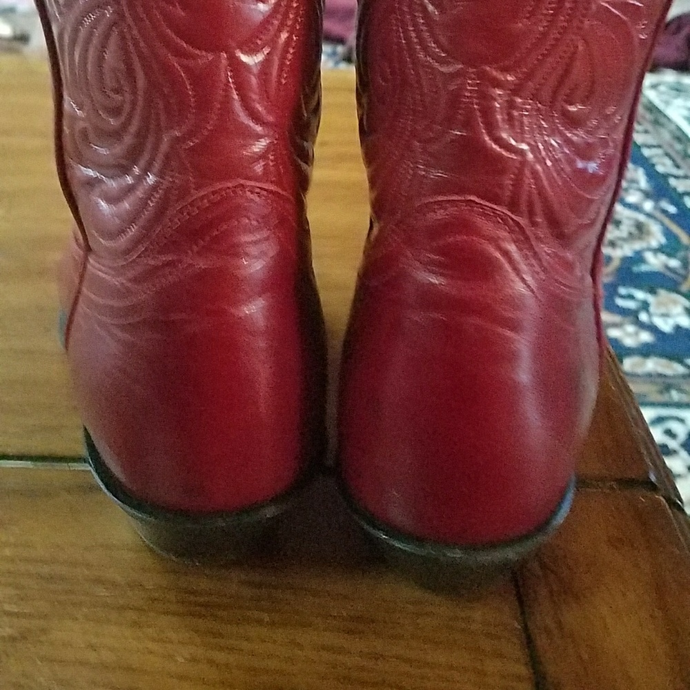 Women's boots