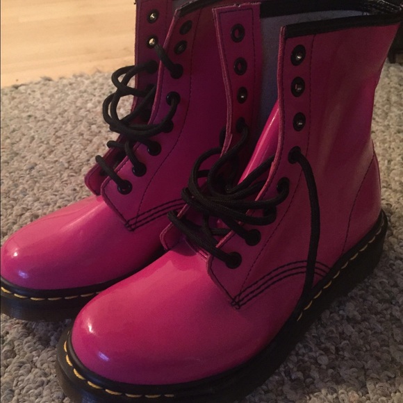 Dr. Martens hot pink! - Picture 3 of 3