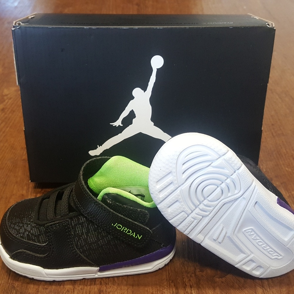 Toddler's Jordan Flight Club 90s