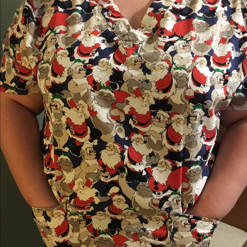 Women's Scrub Top 1x Christmas