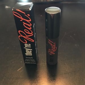 Benefit They're real mascara