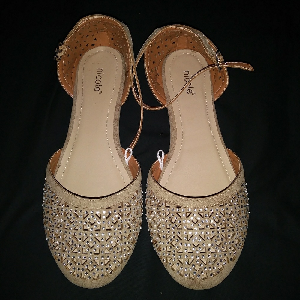 Women's dress shoes size 9