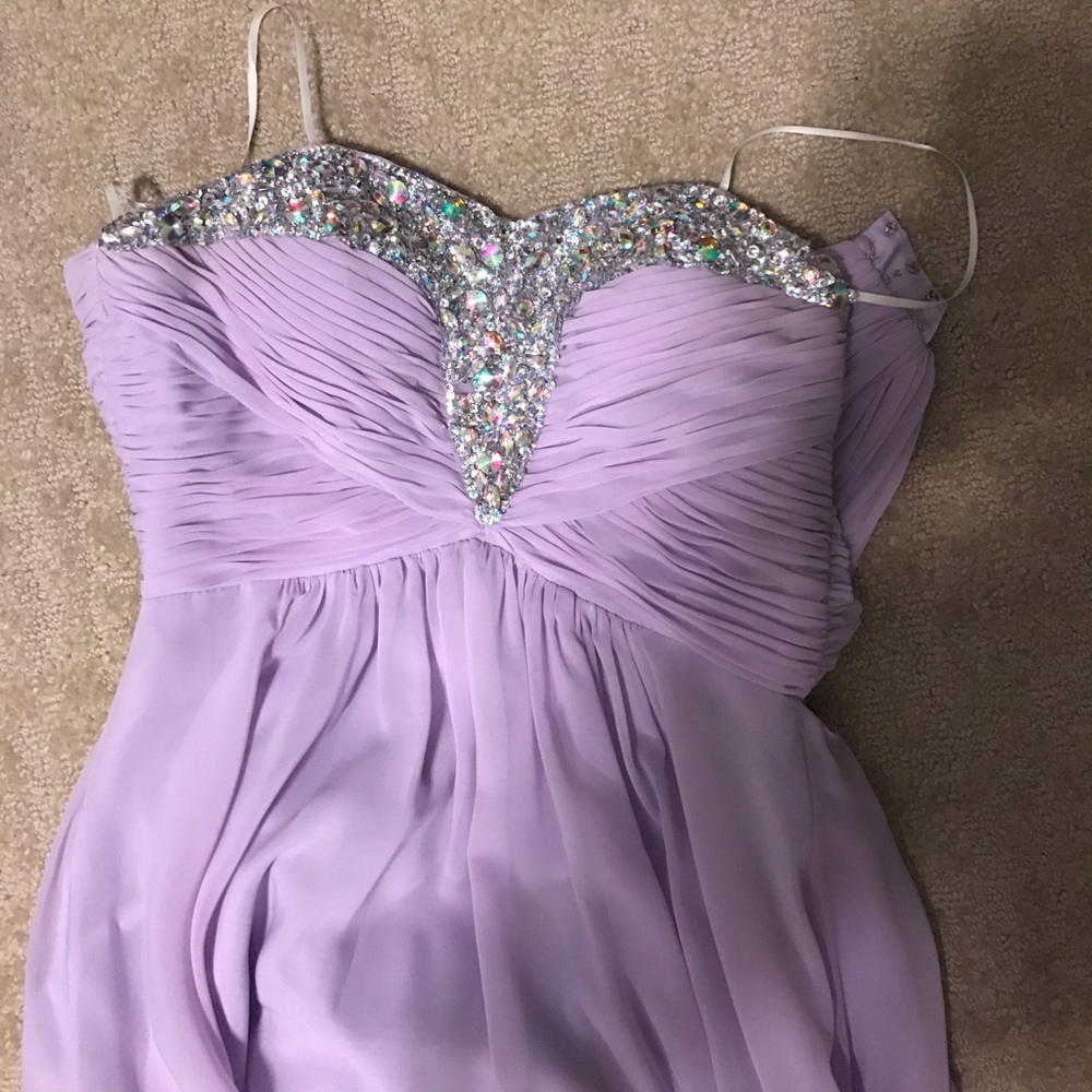 Dress - Picture 2 of 3
