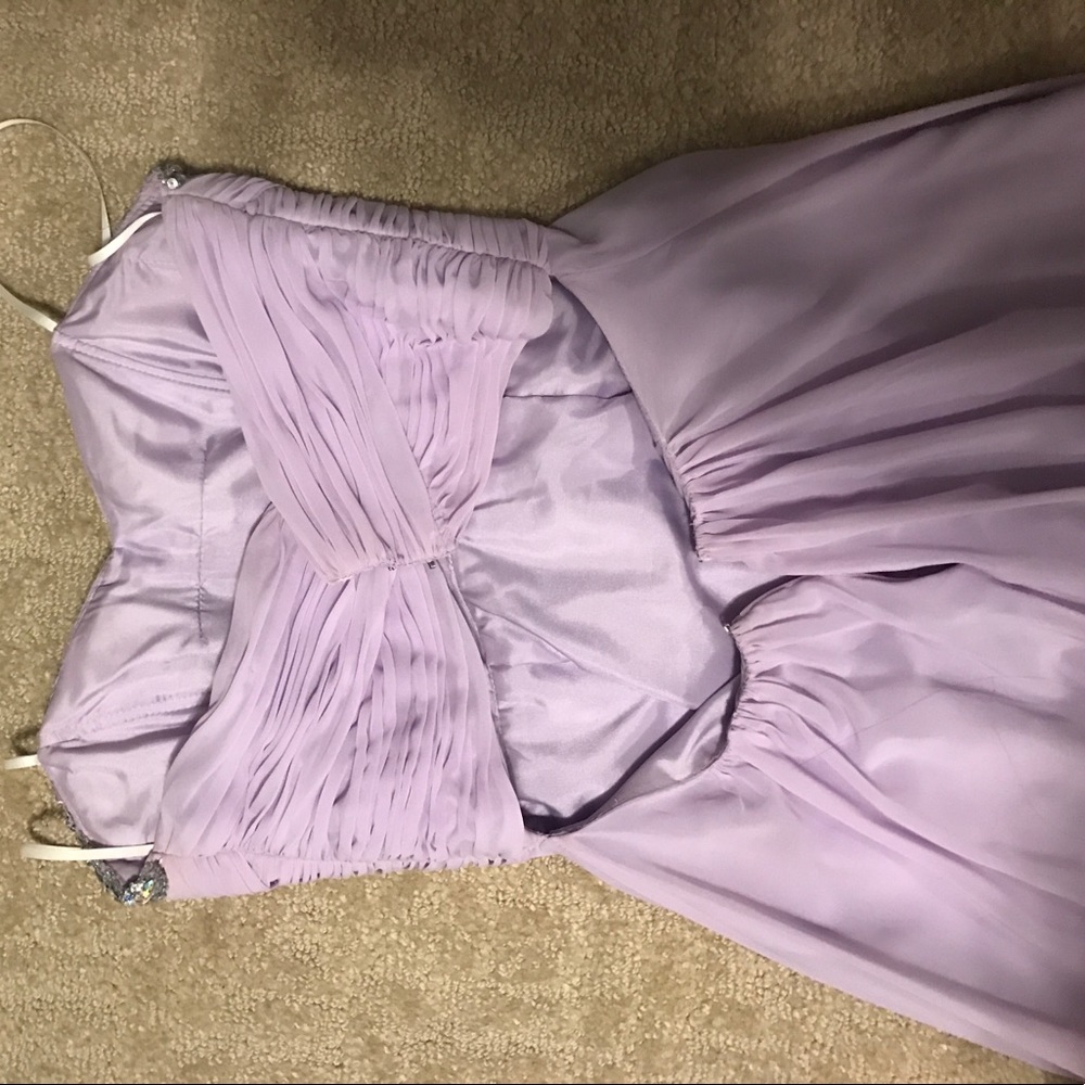 Dress - Picture 3 of 3
