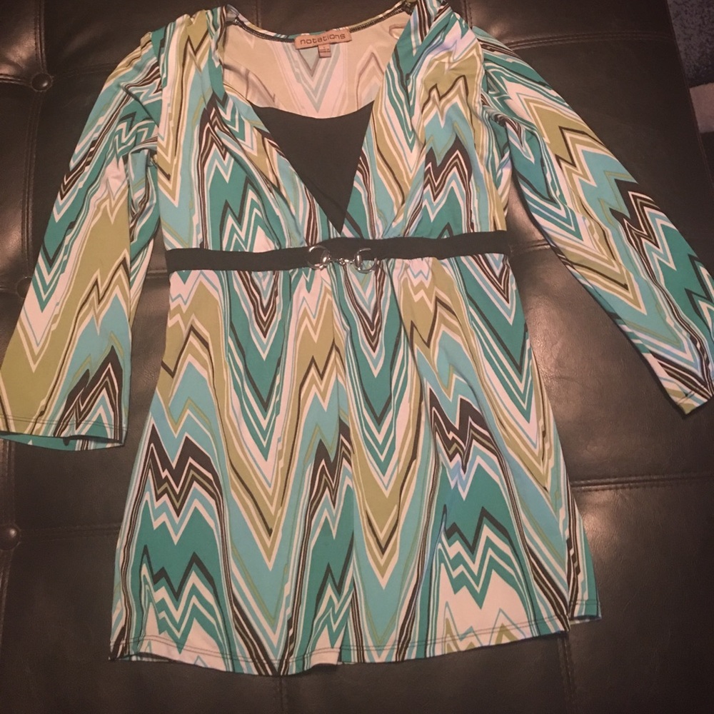 Long sleeve pattern top