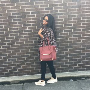 Meet your Posher, Selena