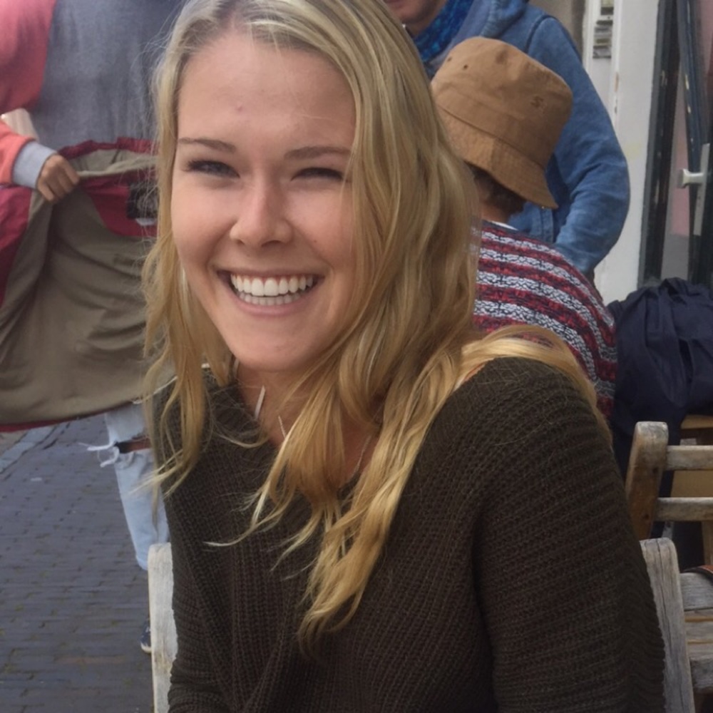 Meet your Posher, Amy