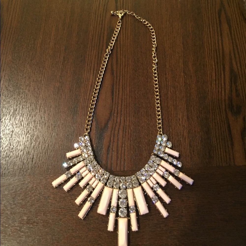 Beautiful light pink statement necklace!