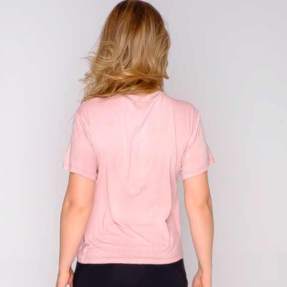 Medium LAST ♦️♦️PASTEL PINK DISTRESS TEE - Picture 4 of 5