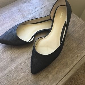 Flats Women's Apt. 9