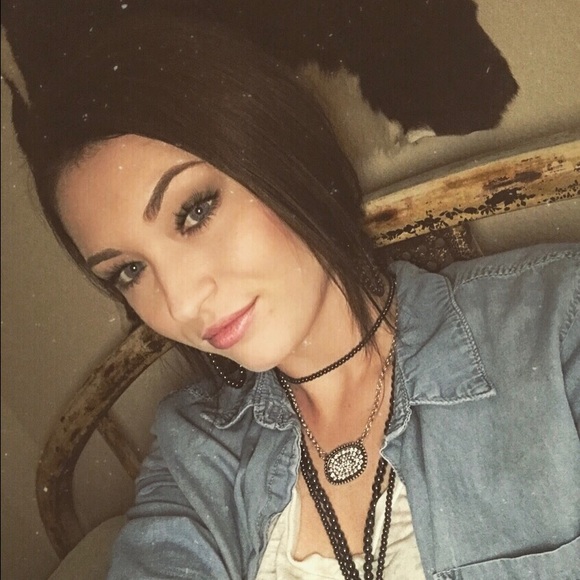 Meet your Posher, Kolbi - Picture 1 of 1