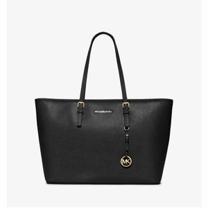 MICHAEL KORS Jet set large saffiano leather tote.