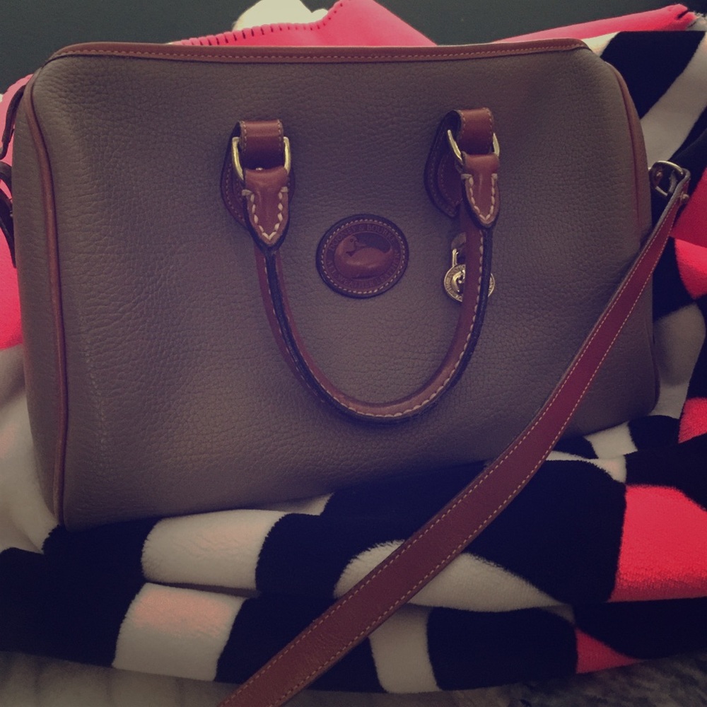 Dooney & Bourke purse