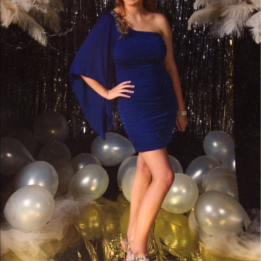 Fitted Royal Blue Prom Dress