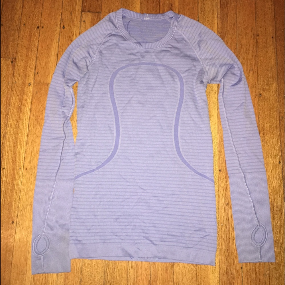 Long sleeve lulu lemon shirt