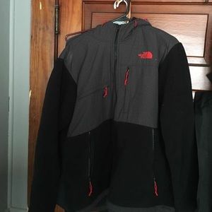 North face Denali men's jacket w/ hoodie