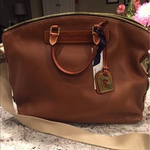 Brand new with tags leather Dooney & Bourke!