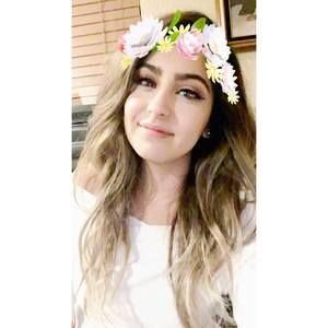 Meet your Posher, Cynthia