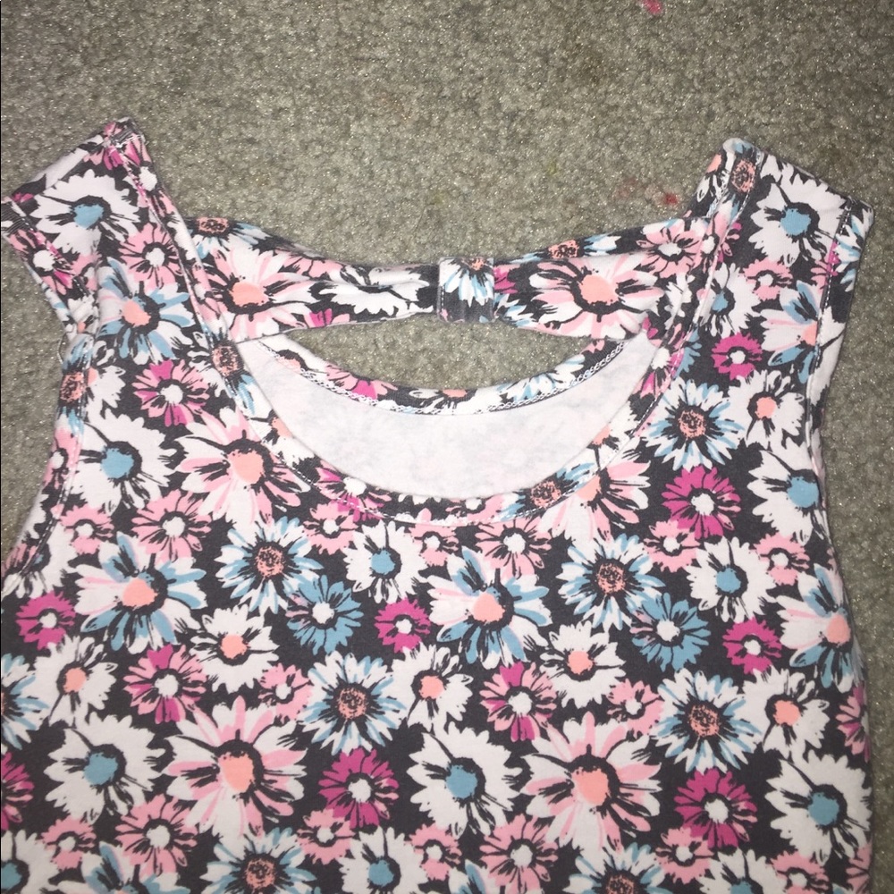 Dress - Picture 3 of 4