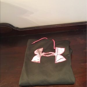 Under Armour Sweatshirt