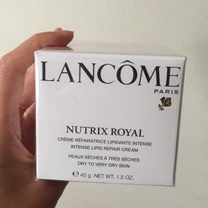New Unopened Lancôme Nutrix Royal