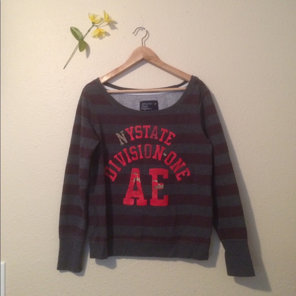 American Eagle Summer Crewneck Sweatshirt Medium