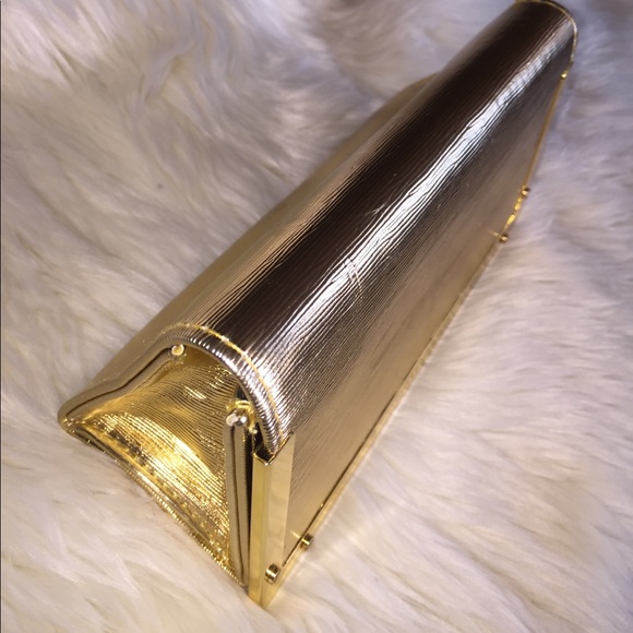 Tory Burch sunglasses case or small clutch. EUC - Picture 5 of 8