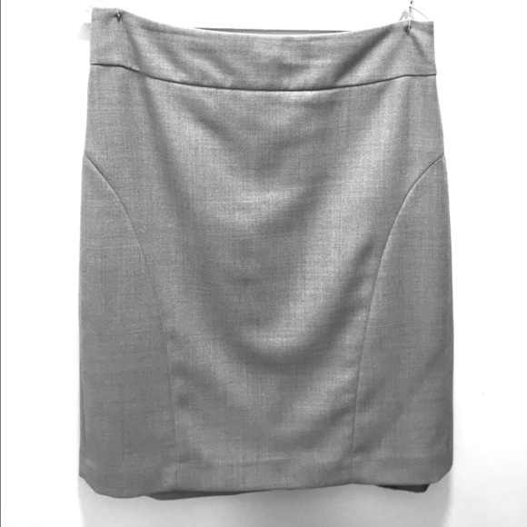 Banana Republic Pencil Skirt in Gray - Picture 1 of 2