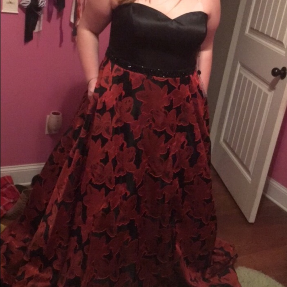 Prom dress