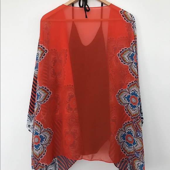 Sale! Paradise Poncho Swimsuit Cover Up - Picture 2 of 4