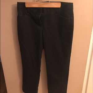 Black Capri work pants