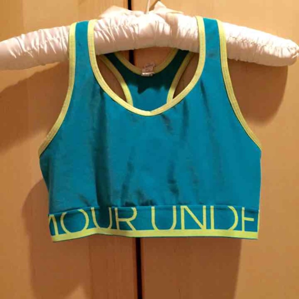 Under Armour HeatGear Sports Bra