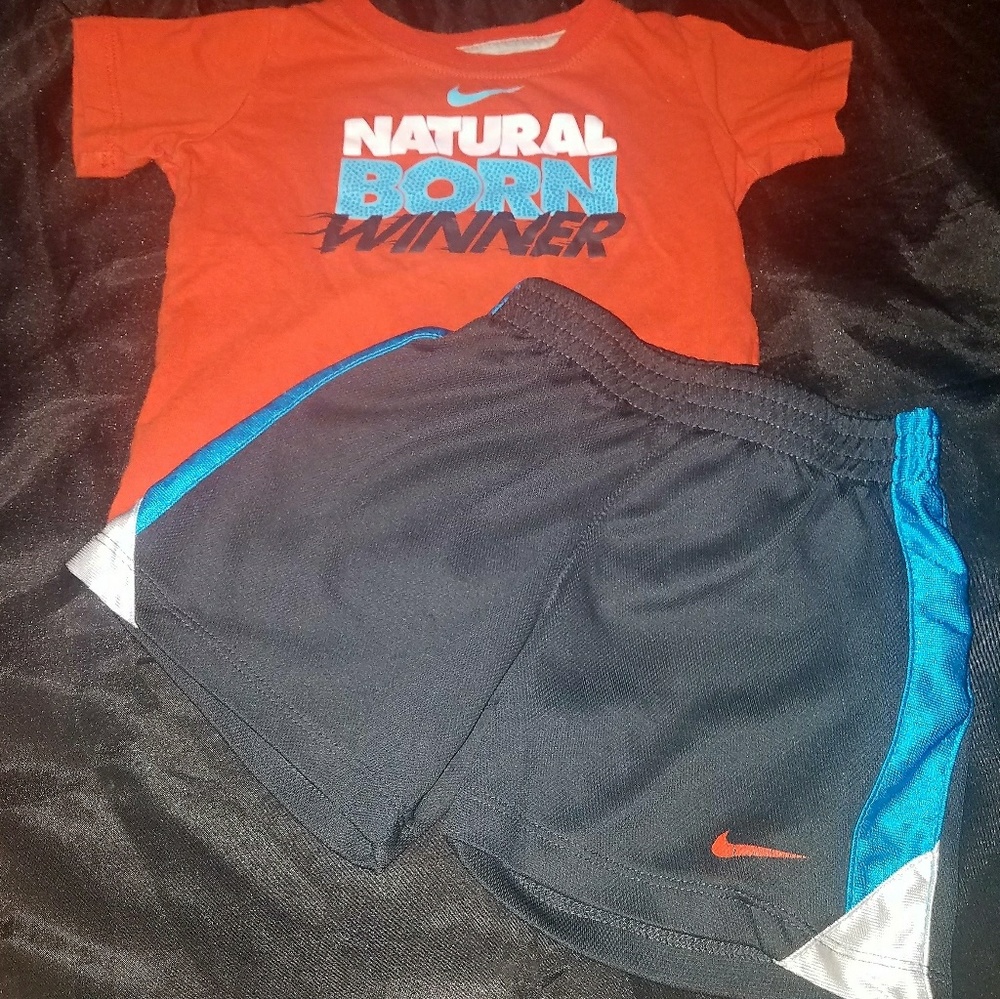 SOLD💥💥Nike Set💥💥