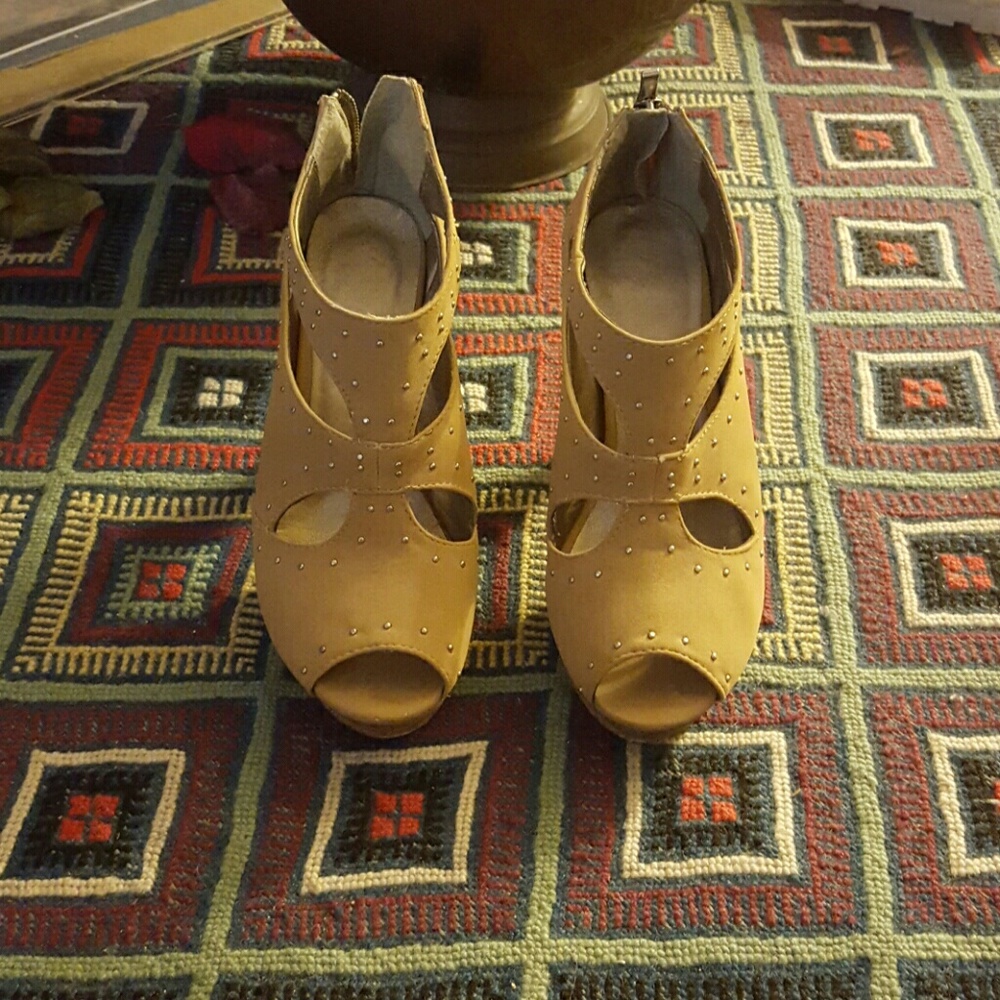 Studed heels